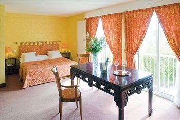 Pen'roc Hotel Châteaubourg